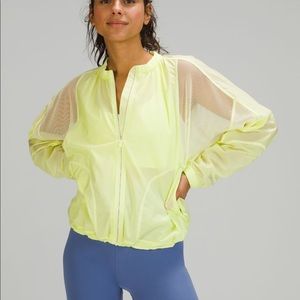 BNWT Lululemon Women jacket